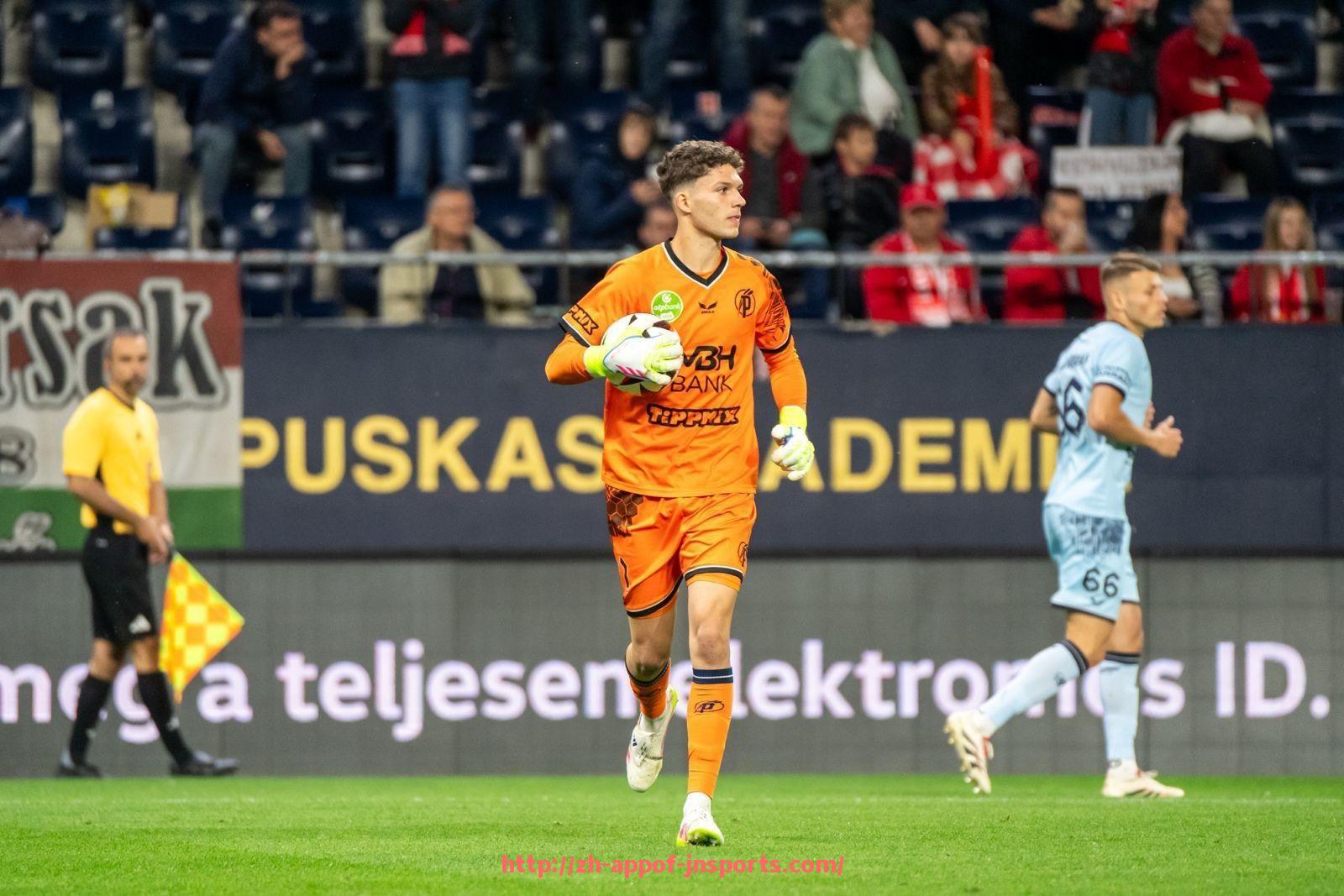 江南体育APP-西甲联赛各赛季开赛与收官时间规律分析