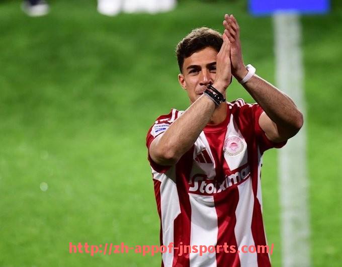 江南体育APP-不可错过的经典对决:世俱杯历史经典比赛深度复盘